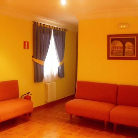 Hostal La Mancha Tarazona de la Mancha المظهر الخارجي الصورة